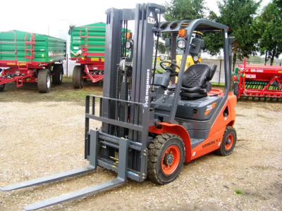 Forklift D2500 levering til Estland, Tartu 5